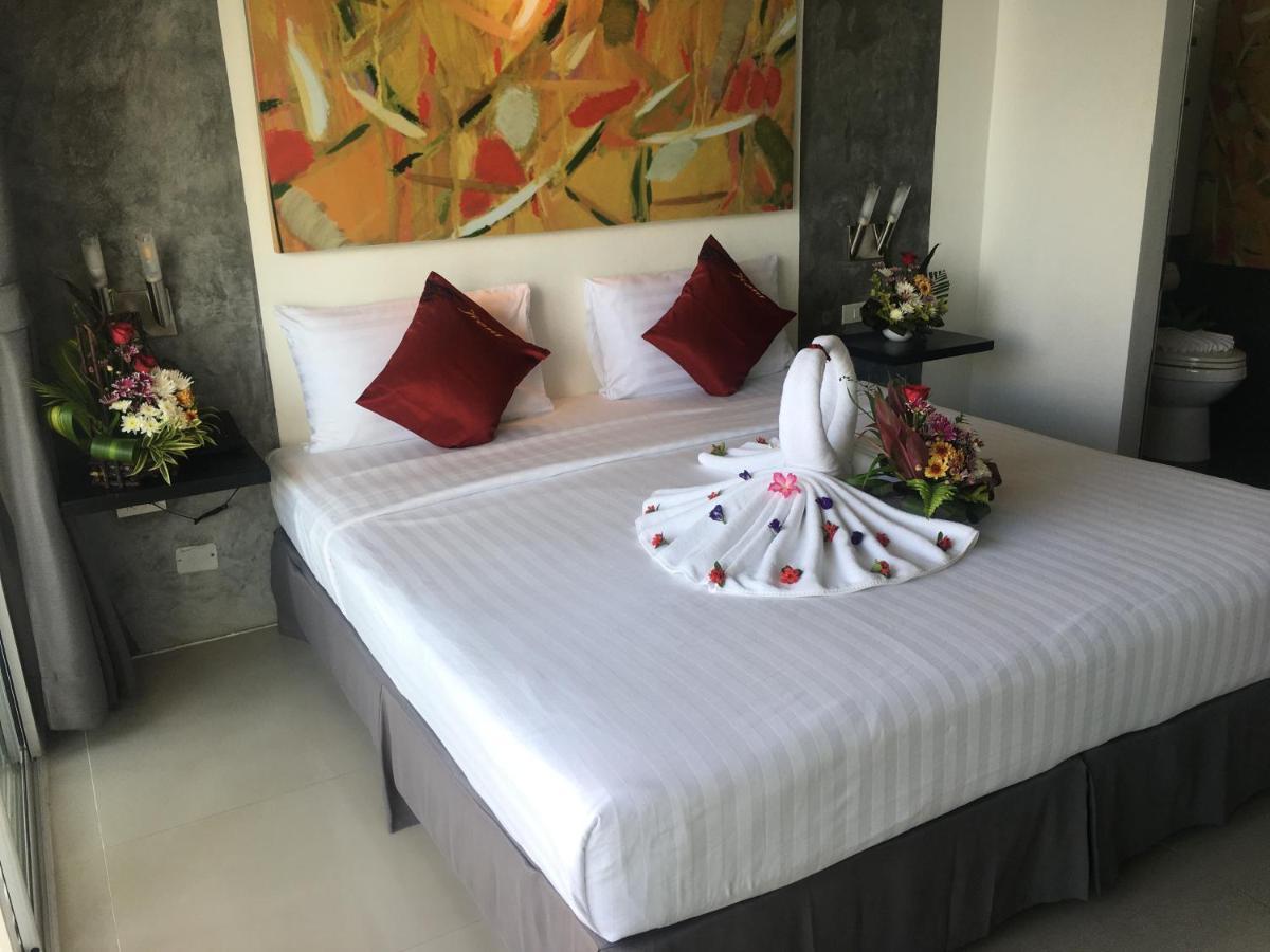 The Front Hotel And Apartments Patong Luaran gambar